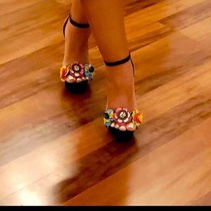 Women stylish 3D floral high heels with chunky heel
